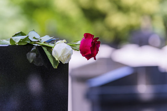 The Symbolism of Bereavement Flowers: Meaningful Tributes for the Deceased
