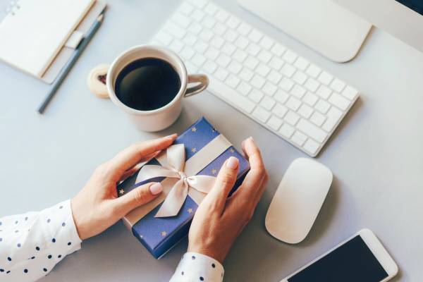 How Corporate Gifting Increases Productivity?