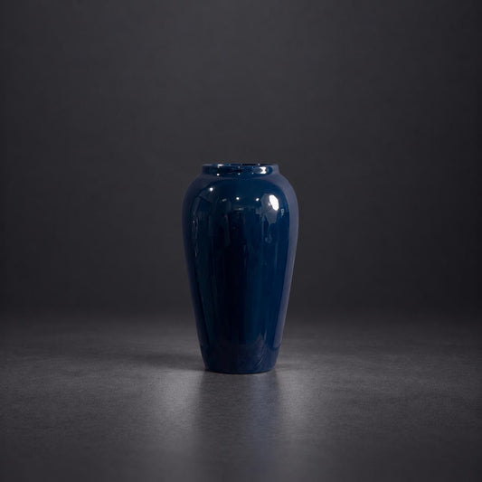 Midnight Grace Vase | 33H x 14D