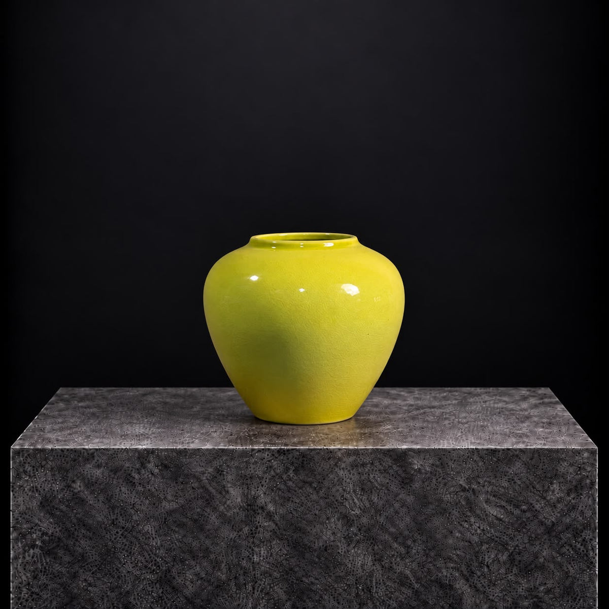 Sunlit Grace Ceramic Vase | 16H x 10D