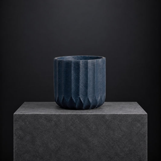 Midnight Facet Planter |  18H x 18D