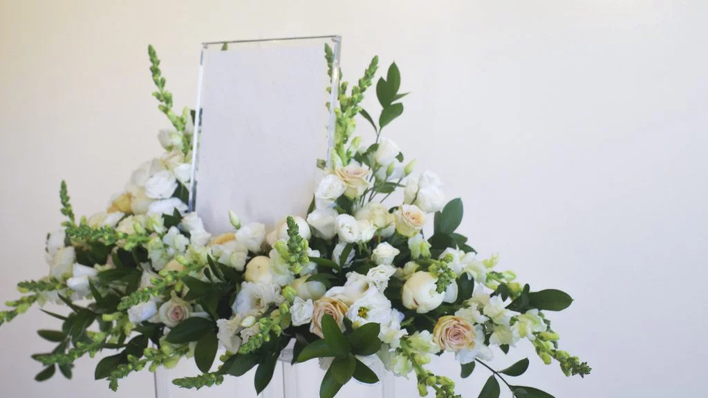 funeral flowers casket sprays