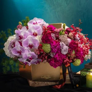 Zakynthos | Floral Giftbox - https://beato.com.sg/product/zakynthos-floral-giftbox/
