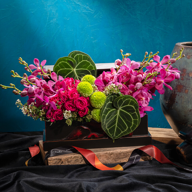 Crete | Floral Giftbox